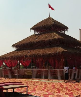 राधाकृष्ण मंदिर में श्री विष्णु महायज्ञ का भव्य आयोजन