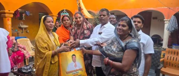 मितानिनों का सम्मान