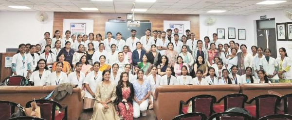 जेएलएन चिकित्सालय में आरसीएच वर्कशॉप