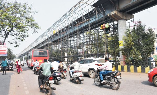 शास्त्री चौक से जयस्तंभ रोड 27 से वन-वे