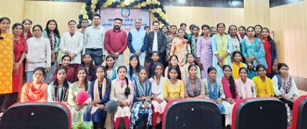 मानसिक स्वास्थ्य को बेहतर बनाने बताए तरीके