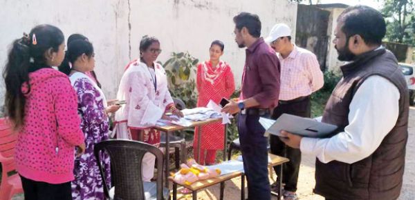 किसी भी पात्र मतदाता का नाम न छूटने के निर्देश