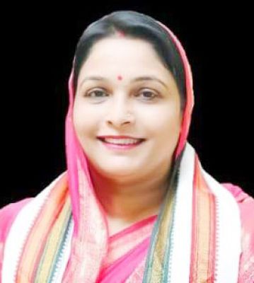 धमतरी जिला कांग्रेस की कमान कुरूद की तारिणी चंद्राकर के हाथ