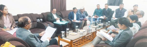 नेशनल लोक अदालत की समीक्षा बैठक