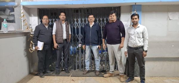 प्रसव के बाद महिला की मौत