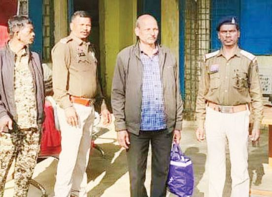 मासूम से मारपीट, शिक्षक गिरफ्तार