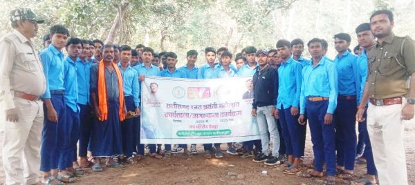 एचआईवी व एड्स रोकथाम के लिए विविध जागरूकता कार्यक्रम