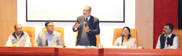 वार्षिक उद्योग सर्वेक्षण पर गोलमेज सम्मेलन