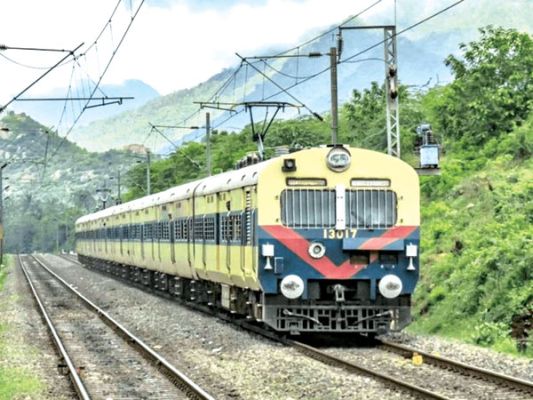 चालीसा महोत्सव के लिए चकरभाठा स्टेशन में 12 एक्सप्रेस ट्रेनें रूकेंगी