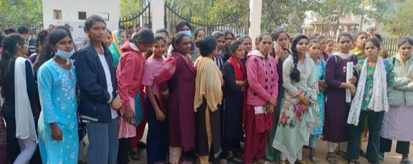 शिकायतें सही मिली: लायसेंस 150 मजदूरों का  रिकॉर्ड में मिले 260, ठेकेदार को मिलेगी नोटिस