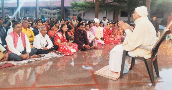 विवाह में शामिल अतिथियों का बनोरा आश्रम ने जताया आभार