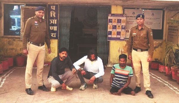 नशीली टैबलेट बेचने वाले तीन आरोपी गिरफ्तार