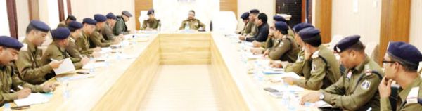 थानों में महिला पुलिसकर्मियों की तैनाती और आत्मरक्षा प्रशिक्षण पर जोर