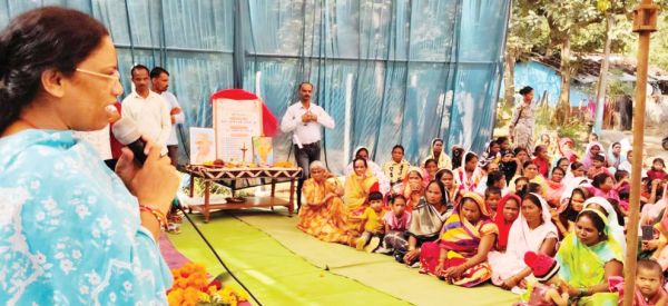 विधायक ने सीसी सडक़ निर्माण का किया भूमिपूजन