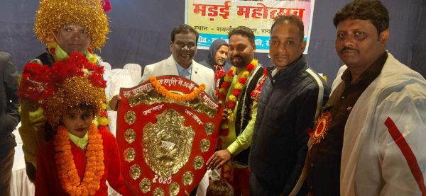 धूमधाम से मनाया 30वां यादव शौर्य नृत्य मड़ई महोत्सव