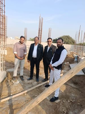 निर्माणाधीन न्यायालय भवन में अनियमितता का आरोप