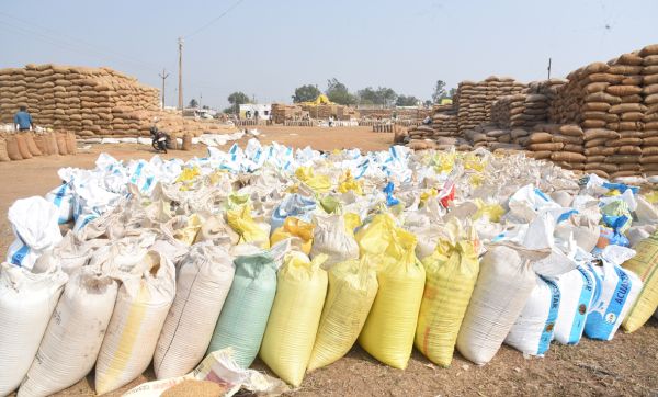 किसानों को 27,402.59 लाख रूपए ऑनलाईन भुगतान