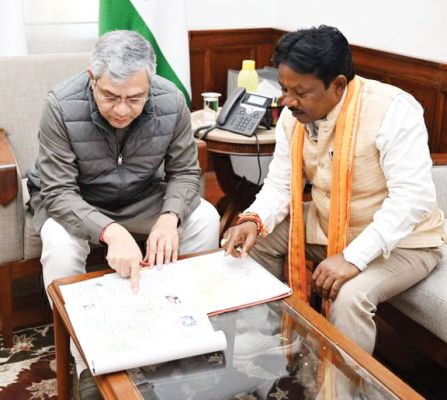 रेल मंत्री से मिले सांसद कश्यप, बस्तर में रेल सुविधाओं के विस्तार पर चर्चा