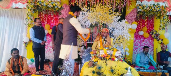 धार्मिक आयोजन समाज को एकता और संस्कारों से जोडऩे का करता है काम- विक्रांत