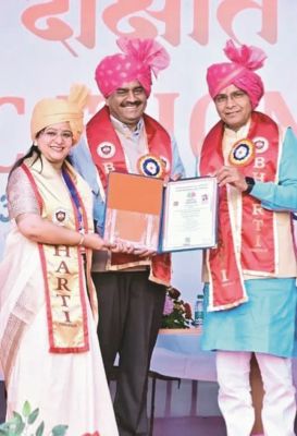 रिचा सेन को उच्च शिक्षा मंत्री ने डॉक्टरेट की उपाधि से नवाजा