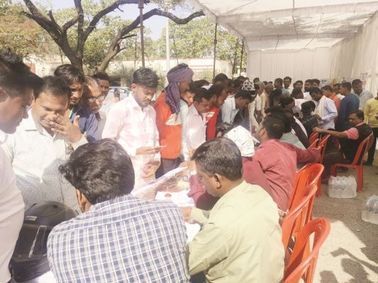 नेशनल लोक अदालत में हजारों मामले निपटे