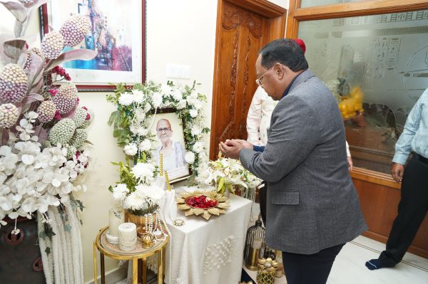 प्रकाश कौर होरा को कैबिनेट मंत्री नेताम ने दी श्रद्धांजलि