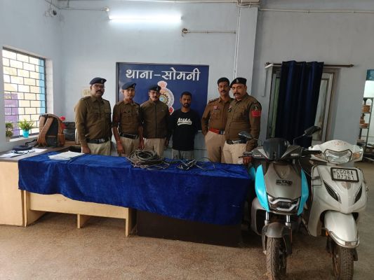 खेत से केबल तार, मोटर और झटका मशीन की चोरी