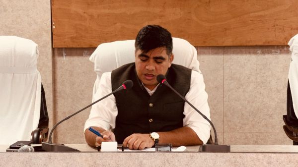 बेहतर आंबा कार्यकर्ताओं का होगा सम्मान