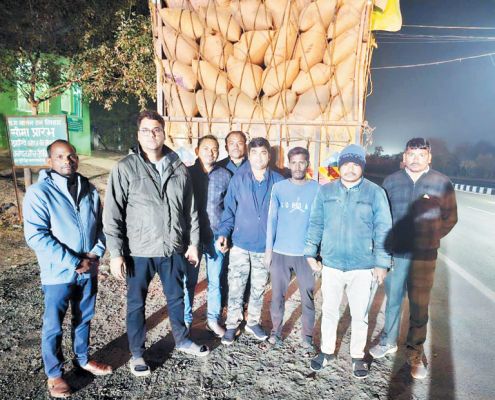 अवैध धान परिवहन, 694 बोरा धान जब्त