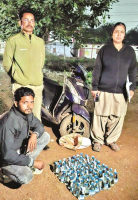 अवैध शराब संग आरोपी गिरफ्तार, दोपहिया जब्त