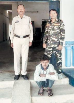 दोस्त पर टंगिया से हमला, आरोपी गिरफ्तार