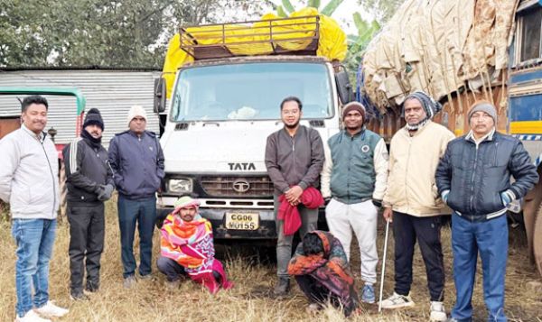 ओडिशा से खपाने लाया  जा रहा था अवैध धान