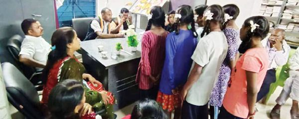 छठवीं की छात्रा की मौत: प्रदेश कांग्रेस की जांच में लापरवाही का आरोप