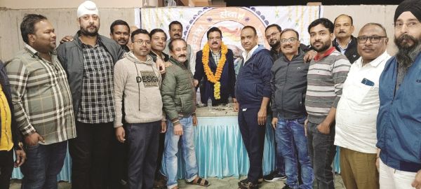 व्यापारी संघ ने किया खल्लारी विधायक का सम्मान