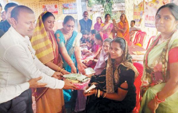 सुशासन सप्ताह शिविर में 191 आवेदनों का निराकरण