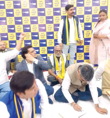  आप के नए कार्यालय का उद्घाटन किया प्रदेश प्रभारी ने