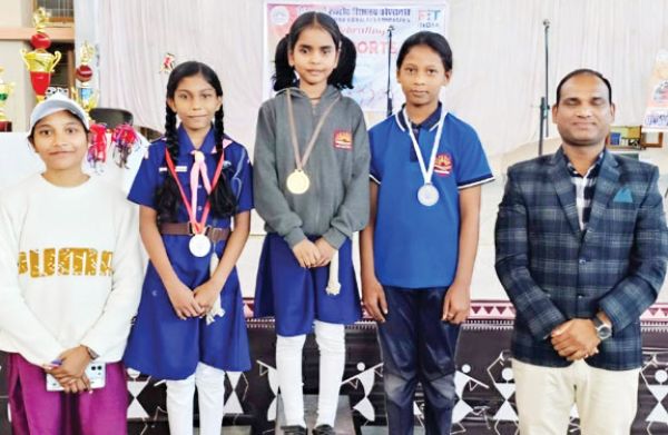 पीएम श्री केंद्रीय विद्यालय कोंडागांव में वार्षिक खेल दिवस, विजेता पुरस्कृत