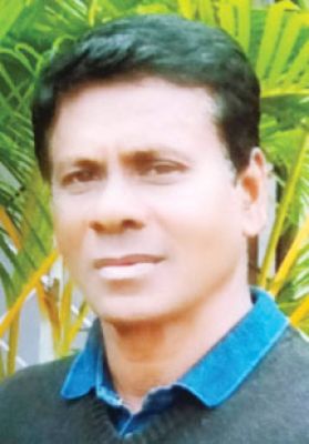 पीटर को मिली पीएचडी की उपाधि