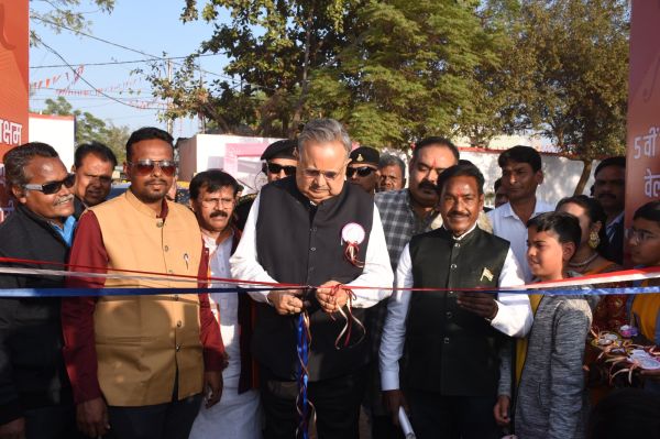 विस अध्यक्ष रमन ने किया अभा हॉकी स्पर्धा का शुभारंभ