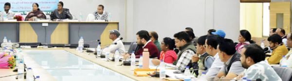 कोंडागांव विधायक ने की योजनाओं के क्रियान्वयन की समीक्षा