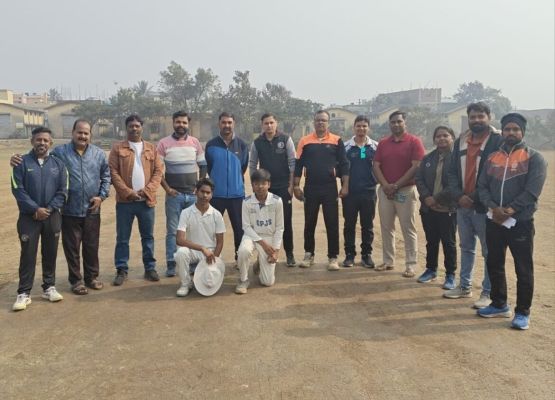 अंडर 14 ड्यूस बॉल क्रिकेट में जिंदल स्कूल ने कार्मेल स्कूल को 7 विकेट से हराया