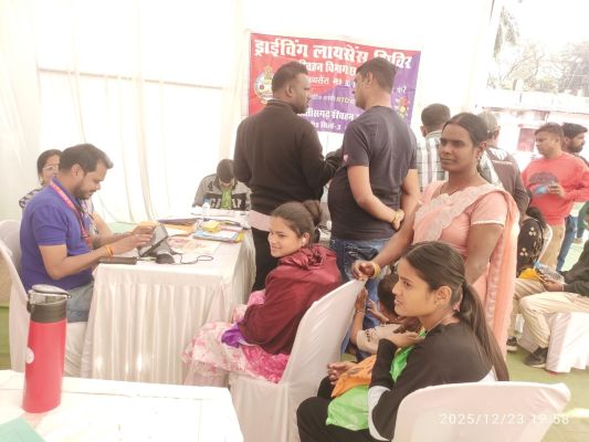 निगम परिसर भिलाई में सरकारी योजनाओं का शिविर लगाया