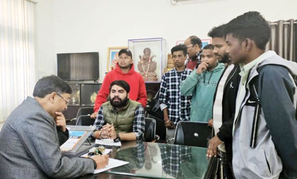  आजाद सेवा संघ ने बुलंद की खिलाडिय़ों की आवाज