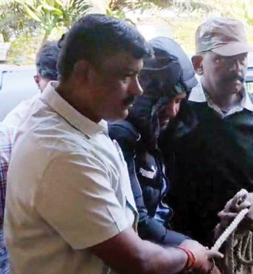 तेलीबांधा शूटआउट स्वीकारा मयंक ने