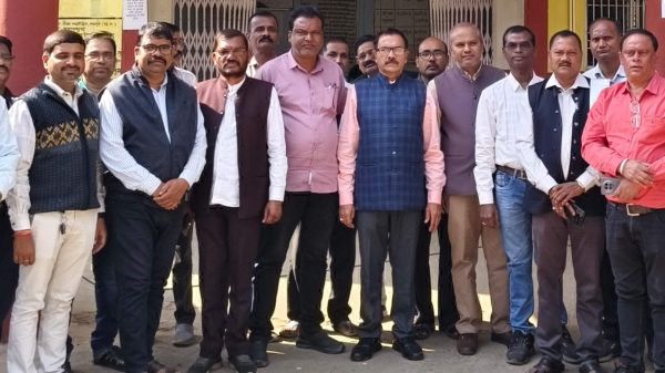 जिला सहकारी केंद्रीय बैंक के नए  अध्यक्ष का जगह-जगह स्वागत