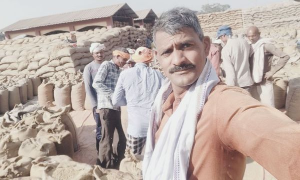 उठाव नहीं, उपार्जन केन्द्रों में 20 लाख3 हजार क्विंटल से अधिक धान जाम