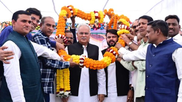 बाबा घासीदास ने सभी मानव को एक ही दृष्टि से देखा, उनके लिए कोई व्यक्ति विशेष नहीं था - भूपेश