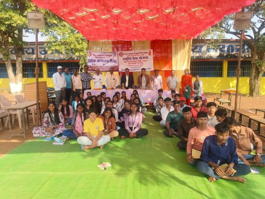 भवानीपुर में विधिक साक्षरता शिविर