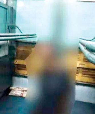 टिटिलागढ़ पैसेंजर के जनरल डिब्बे में मिला युवक का शव, चोट-खरोच के निशान नहीं