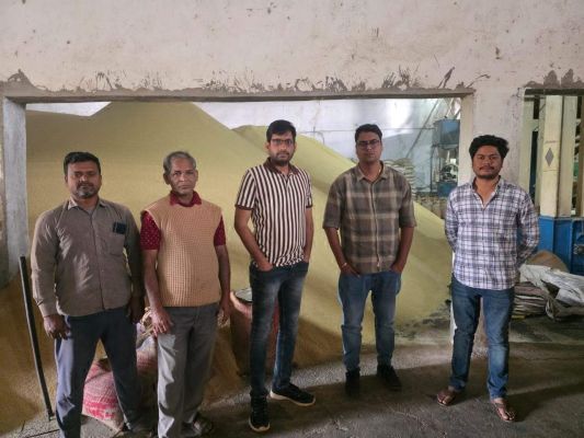 तीन प्रकरणों में 6.694 बोरा धान व 15.470 बोरा चावल जब्त